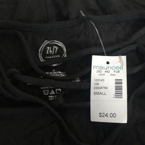 3/4 length black tee